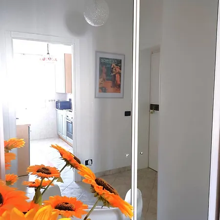 Piazza Hortis Studio Apartment Trieste