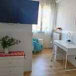 Piazza Hortis Studio Lägenhet *